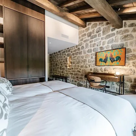 Villa La Ferme Des Vignes By Explorhome